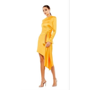 NWT Mac Duggal Marigold Asymmetrical Ruched Elegant Cocktail Dress SZ 0